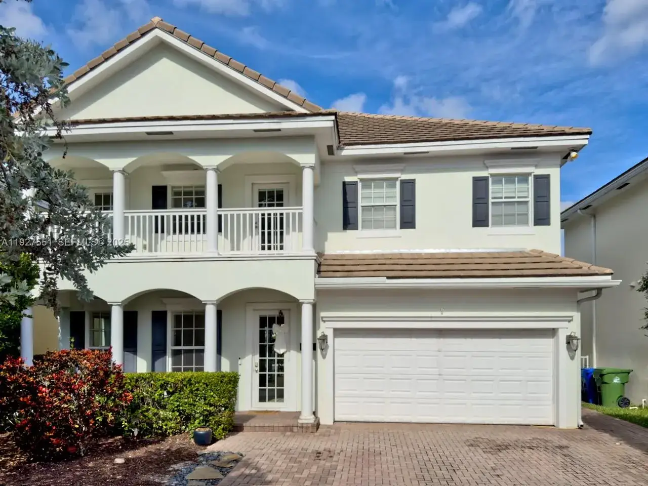 5 bedroom 4 bath Residential Lease for rent at 1317 SW 23rd St, Fort Lauderdale FL 33315