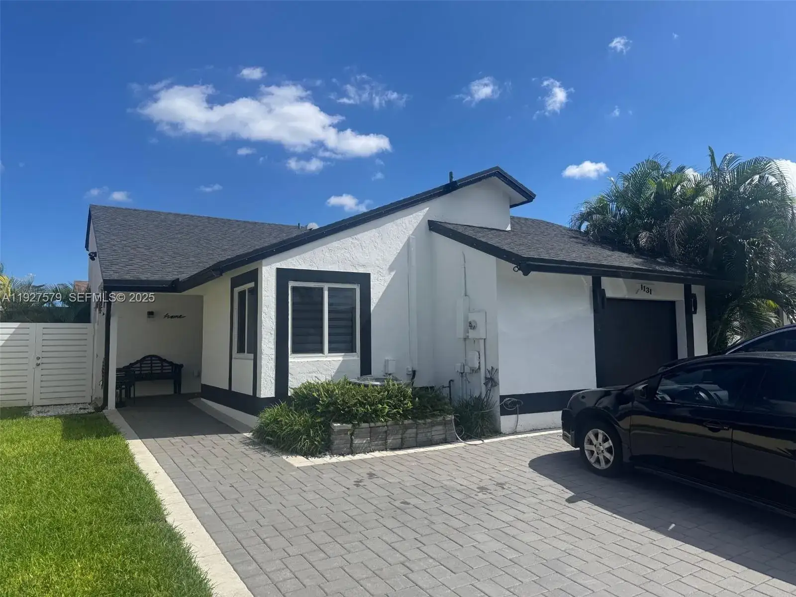 2 bedroom 1 bath Residential Lease for rent at 1131 SW 110th Ave, Pembroke Pines FL 33025