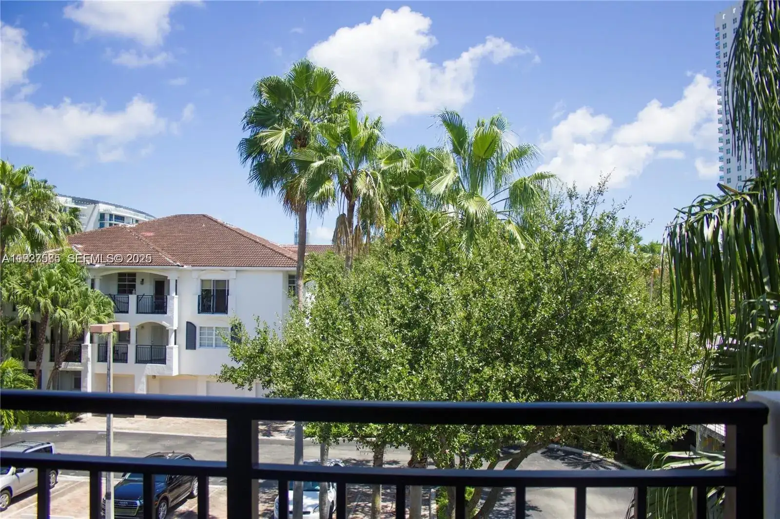 2 bedroom 2 bath Residential Lease for rent at 3145 NE 184th St # 5306, Aventura FL 33160