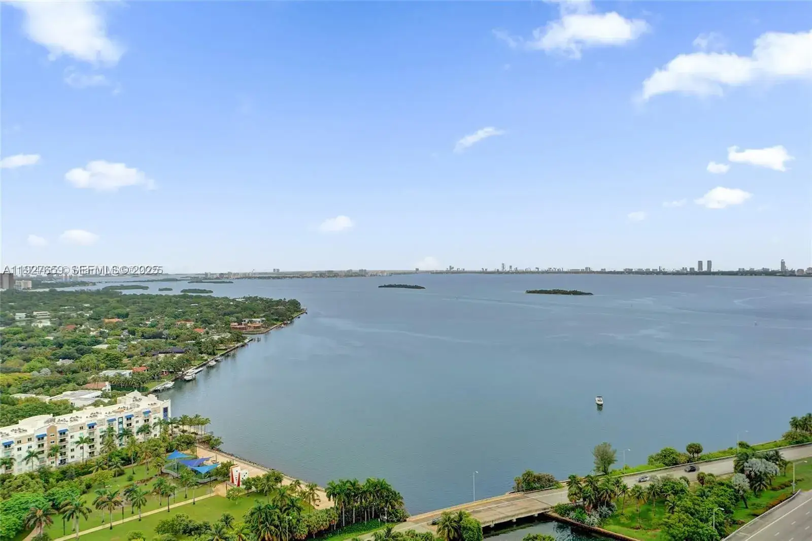 2 bedroom 2 bath Residential Lease for rent at 601 NE 36th St # 3101, Miami FL 33137