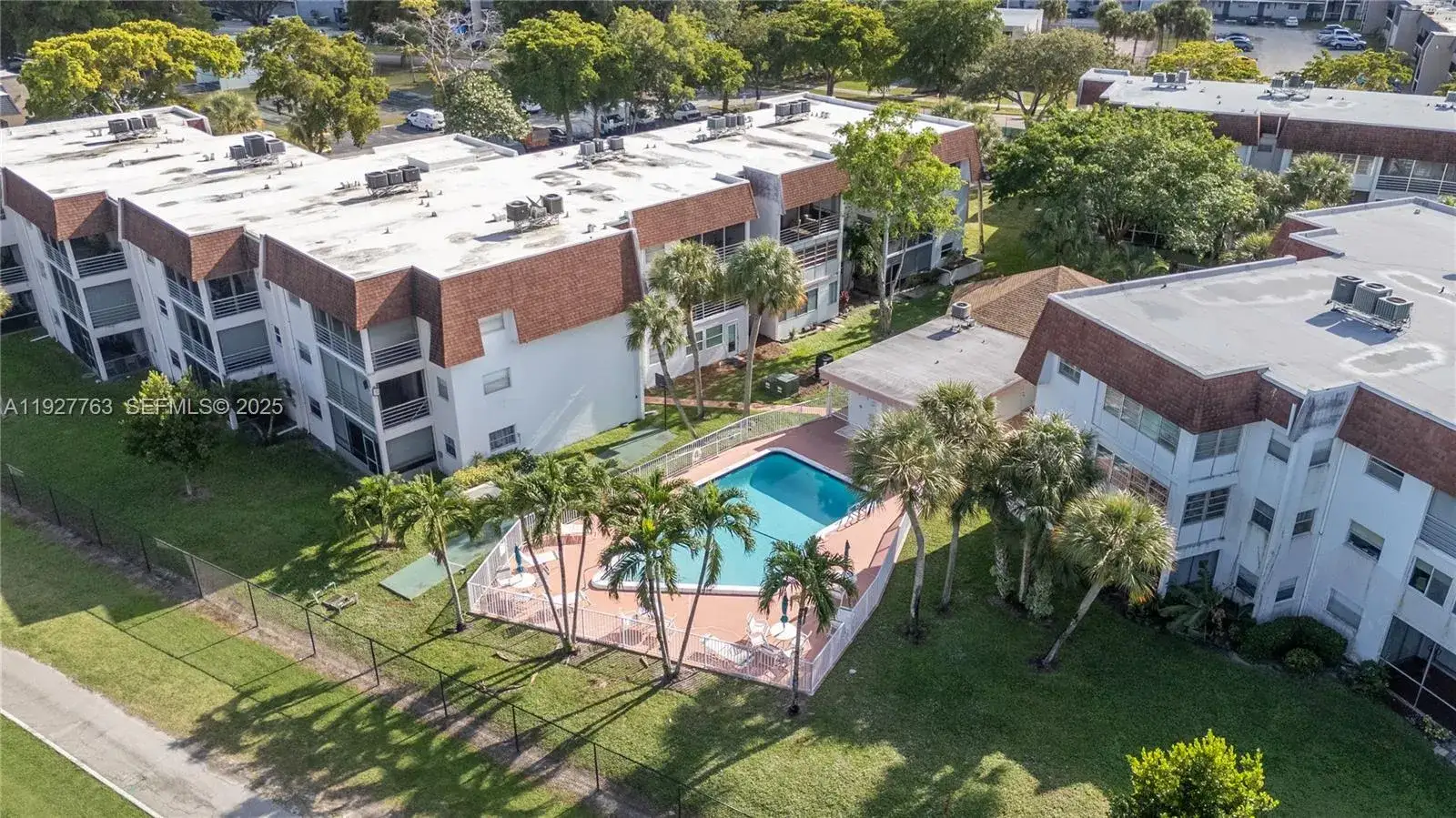 2 bedroom 2 bath Residential for sale at 8002 Lagos De Campo Blvd # 201, Tamarac FL 33321