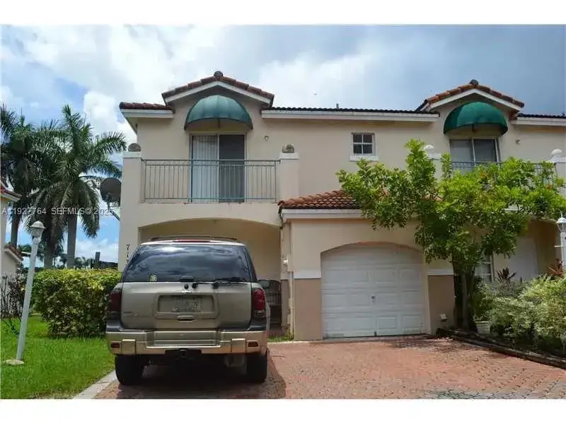 3 bedroom 2 bath Residential Lease for rent at 7132 SW 158th Path # 0, Miami FL 33193