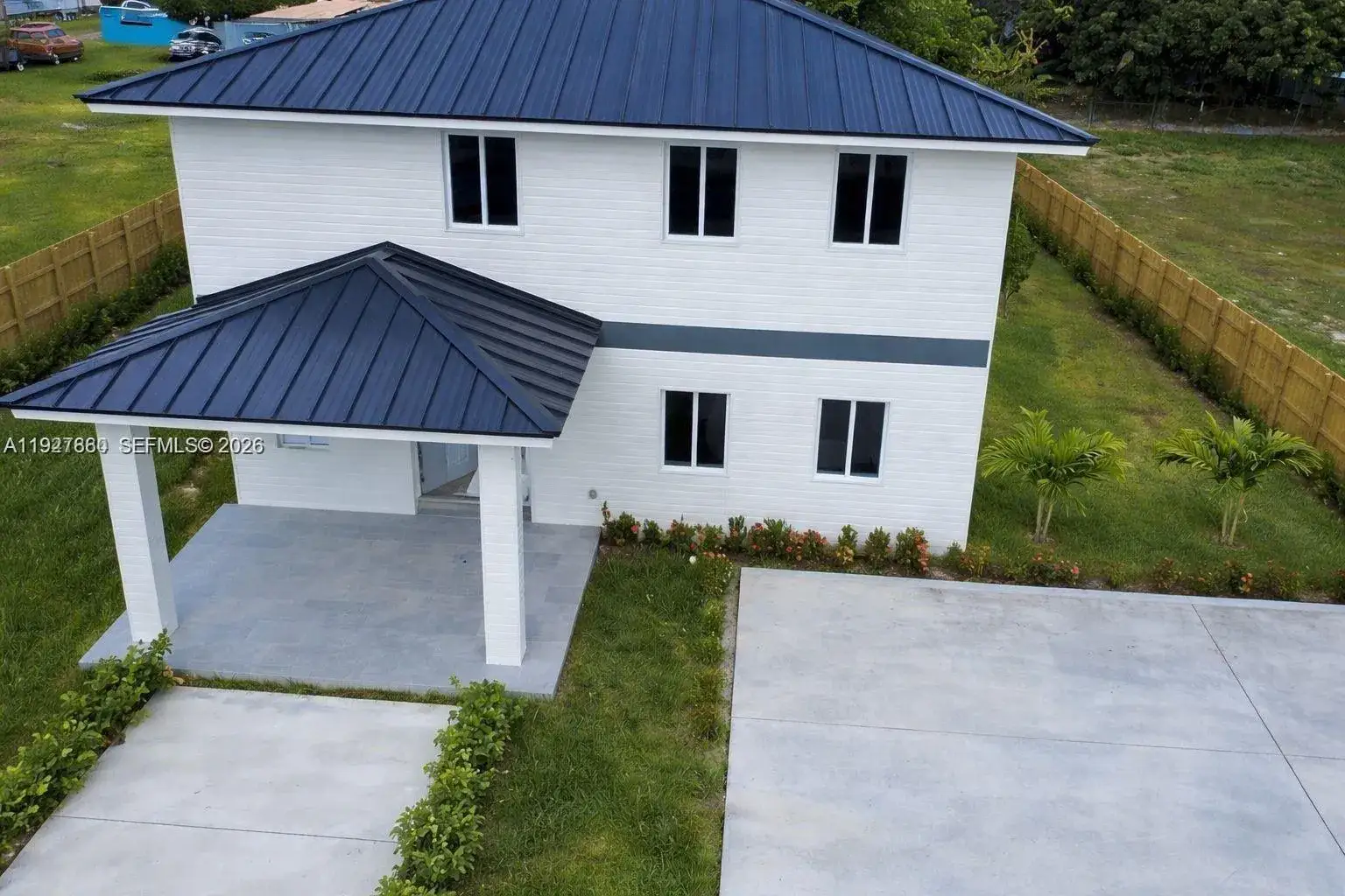 6 bedroom 4 bath Residential Lease for rent at 722 NW 6 CT # 722, Florida City FL 33034