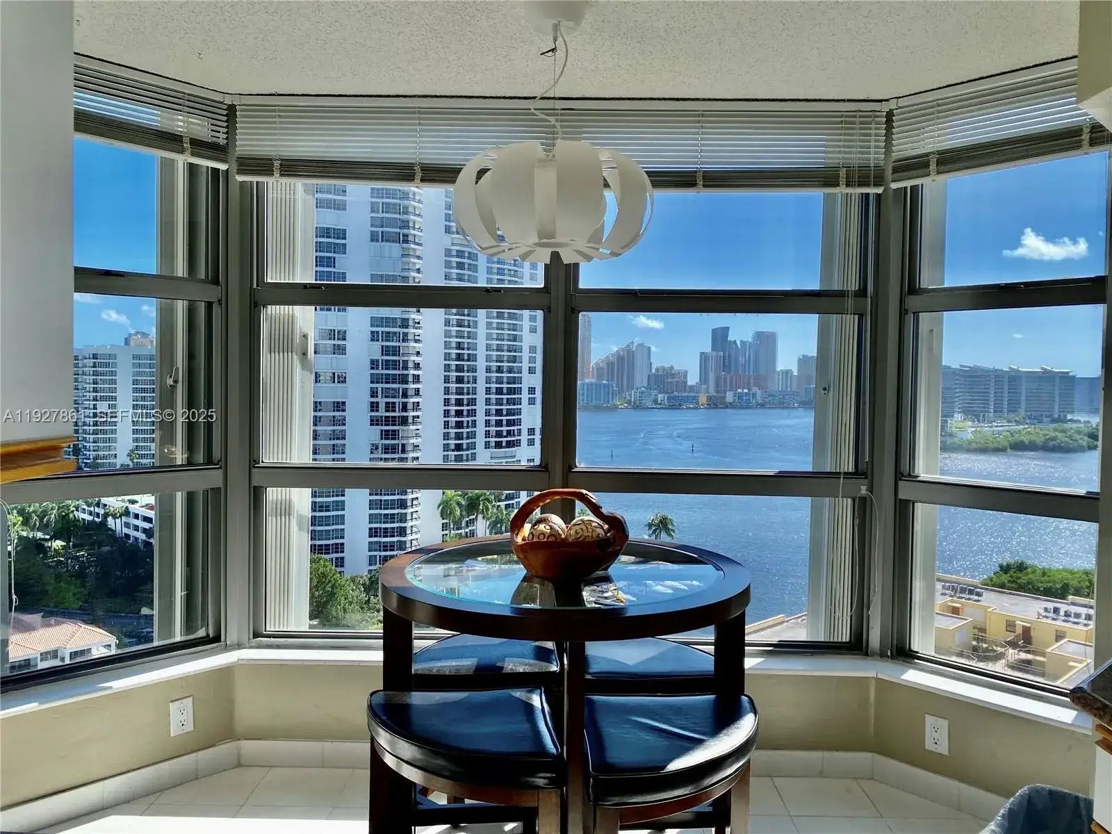 2 bedroom 2 bath Residential Lease for rent at 3400 NE 192nd St, Aventura FL 33180