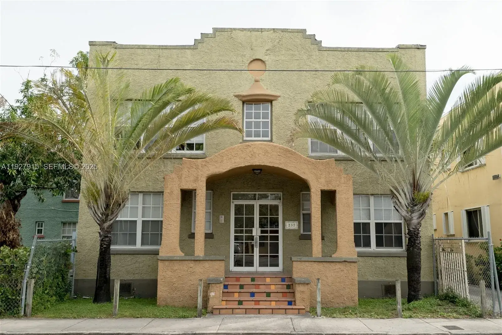 1 bedroom 1 bath Residential Lease for rent at 237 NW 10th Ave # 1, Miami FL 33128
