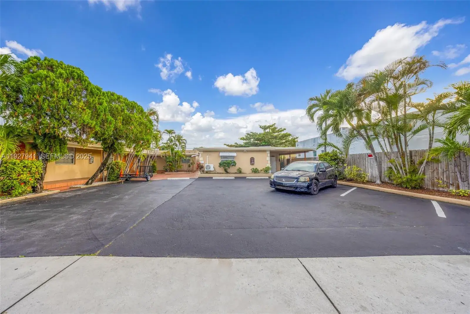 Commercial Sale for sale at 6124 Pembroke Rd # 8, Miramar FL 33023