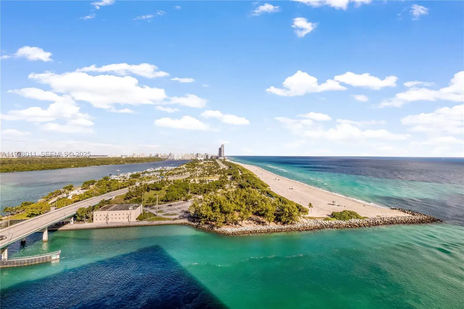 3 bedroom 3 bath Residential for sale at 10295 Collins Ave # 1704, Bal Harbour FL 33154