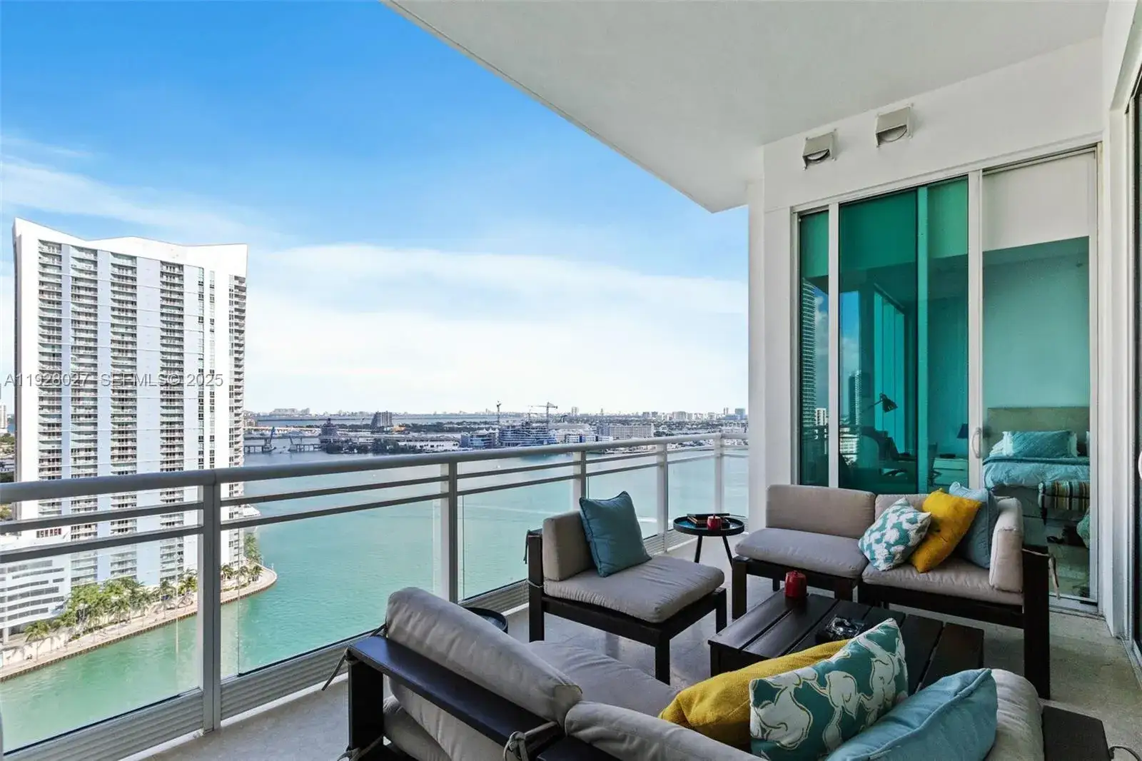 2 bedroom 2 bath Residential for sale at 900 Brickell Key Blvd # 2002, Miami FL 33131