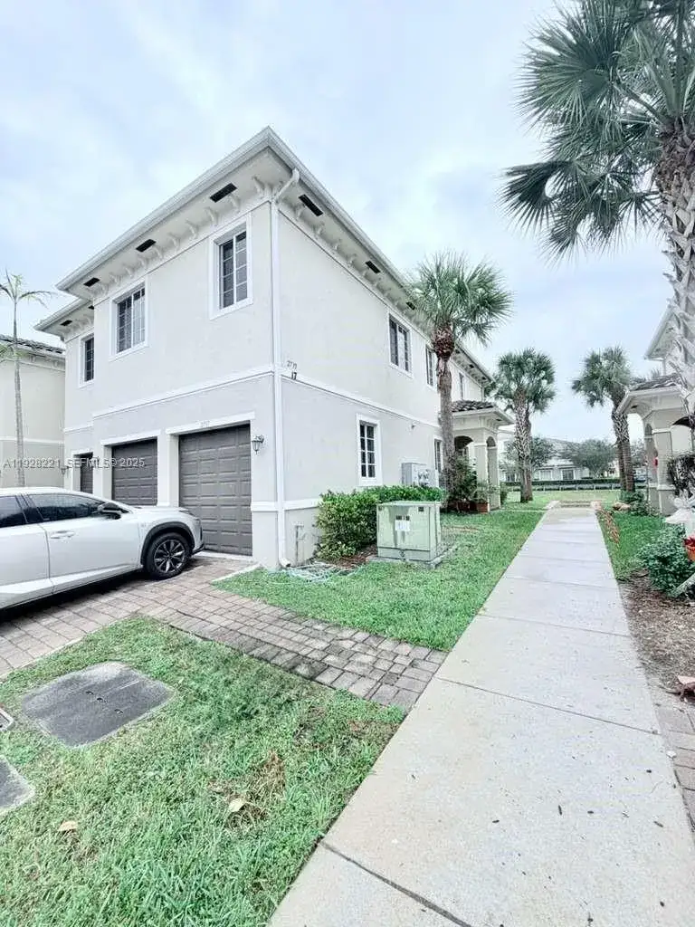 3 bedroom 2 bath Residential Lease for rent at 2735 SW 81st Ter # 2737, Miramar FL 33025