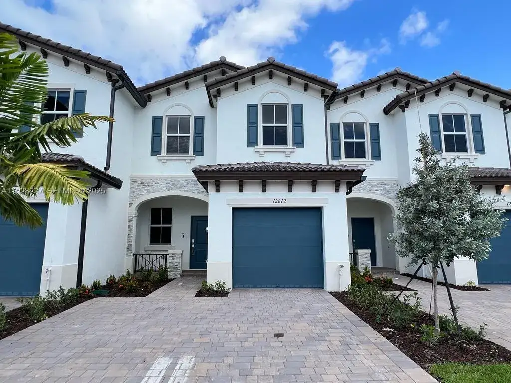 3 bedroom 2 bath Residential Lease for rent at 12612 NW 23rd Pl, Miami FL 33167