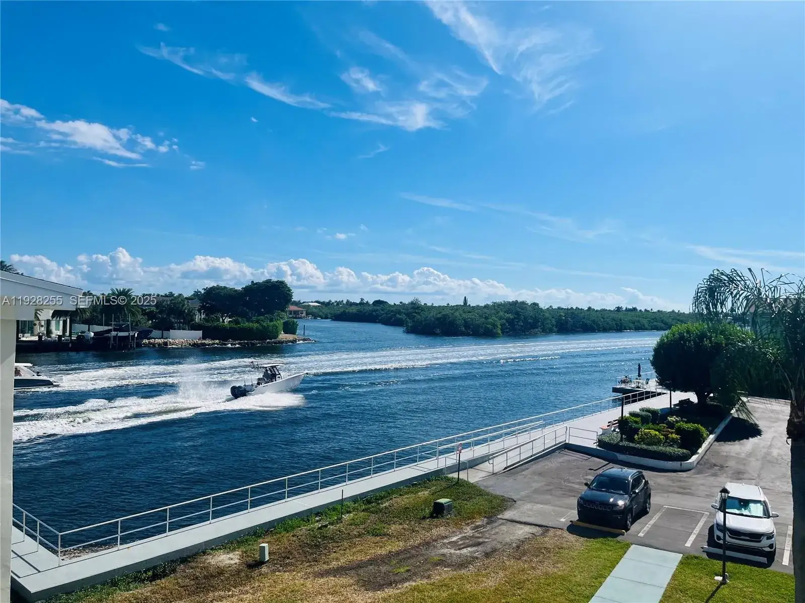1 bedroom 1 bath Residential for sale at 150 Horizons  E # 310, Boynton Beach FL 33435