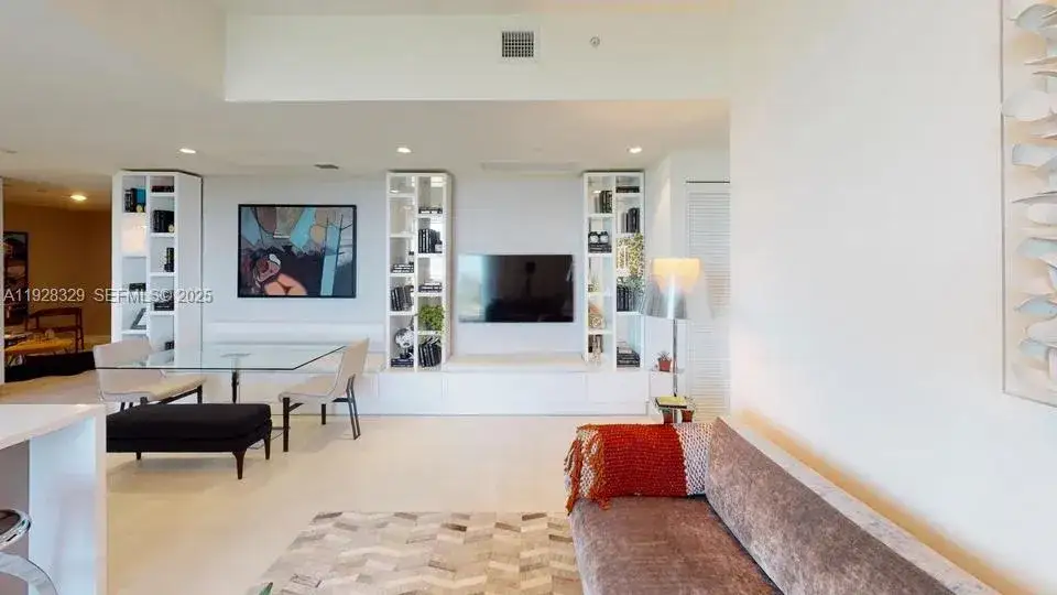3 bedroom 3 bath Residential for sale at 2000 Metropica Way # 1701, Sunrise FL 33323