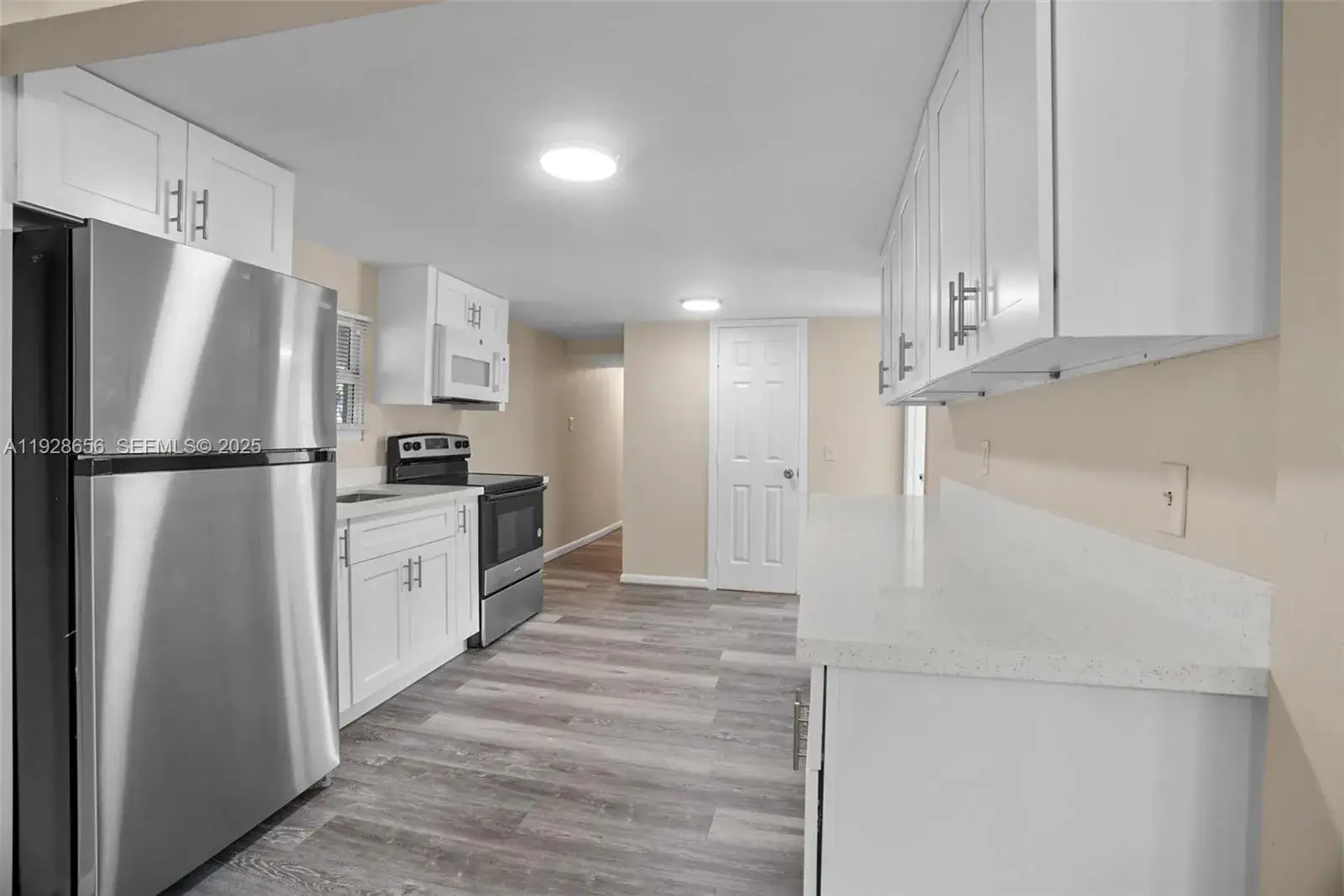 3 bedroom 2 bath Residential for sale at 212 SW 11th St, Dania Beach FL 33004