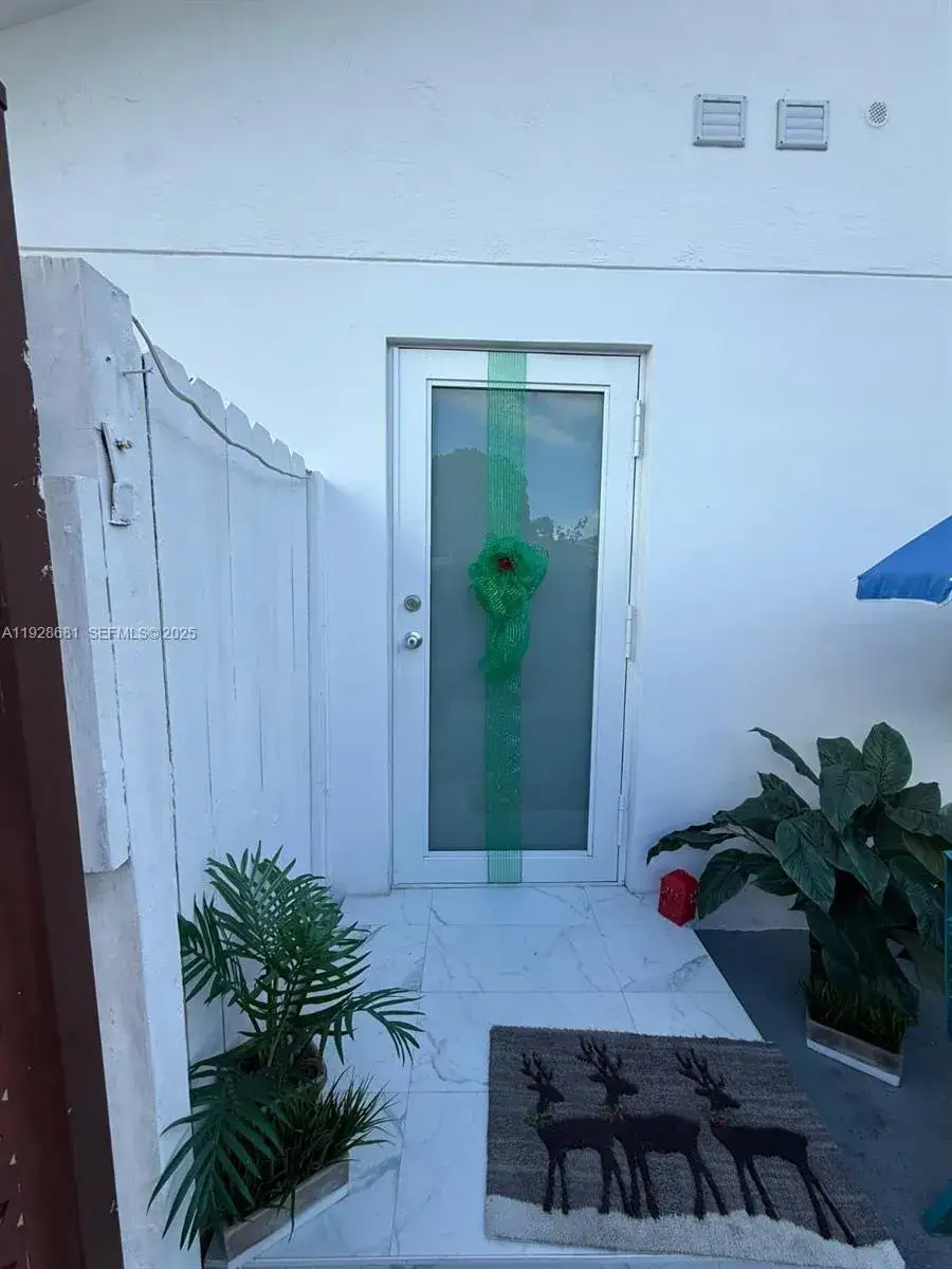 1 bedroom 1 bath Residential Lease for rent at 2410 SW 143rd Ct # 1, Miami FL 33175