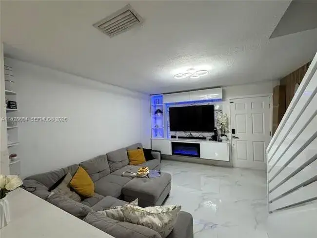 2 bedroom 1 bath Residential Lease for rent at 13308 SW 60th Ter # 0, Miami FL 33183