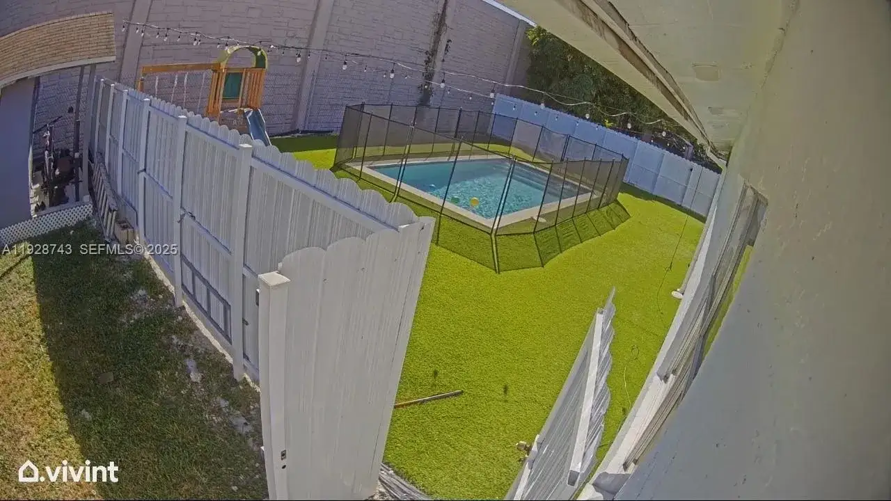 4 bedroom 2 bath Residential Lease for rent at 26161 SW 130th Ave, Homestead FL 33032