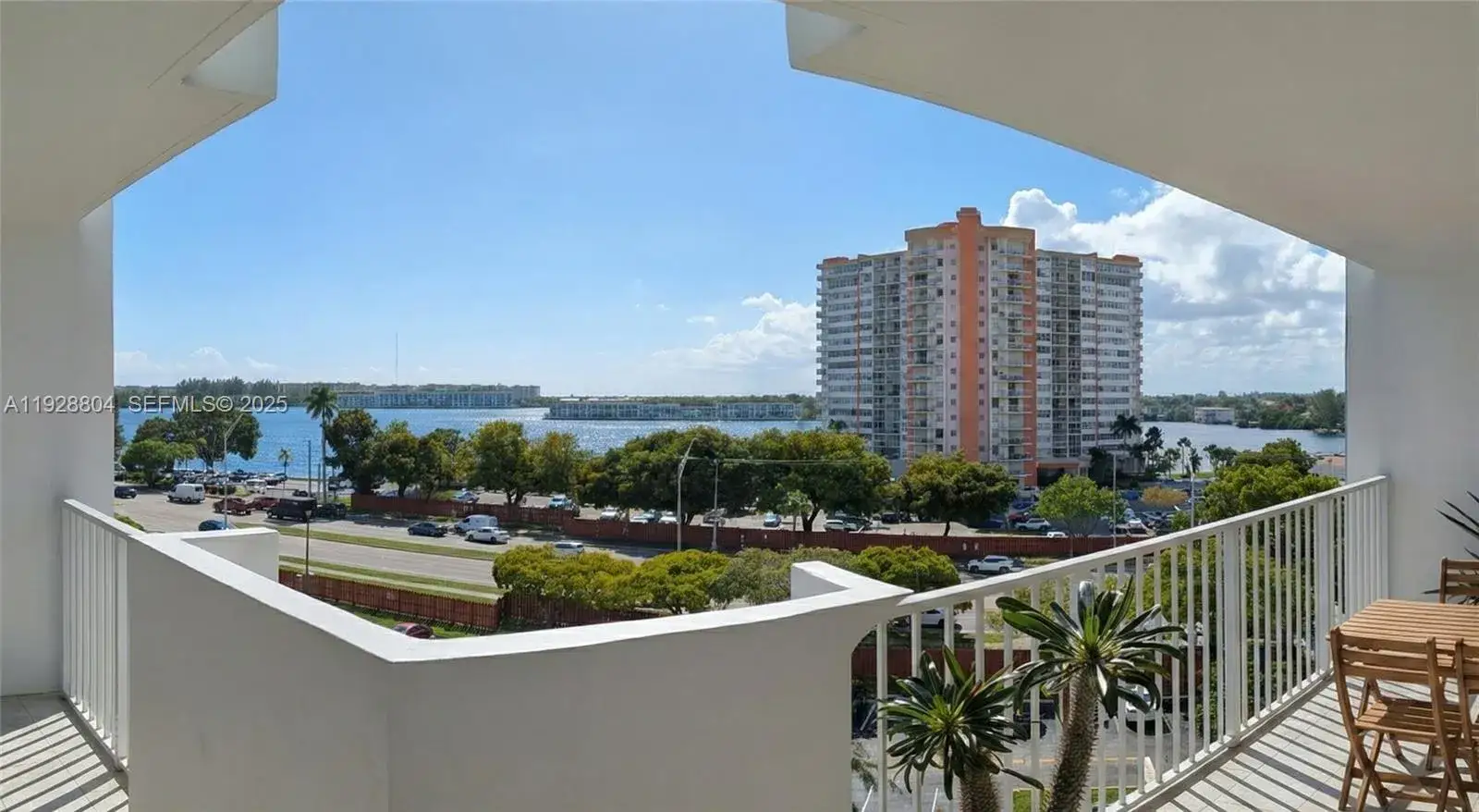 2 bedroom 2 bath Residential Lease for rent at 1200 NE Miami Gardens Dr # 708W, Miami FL 33179