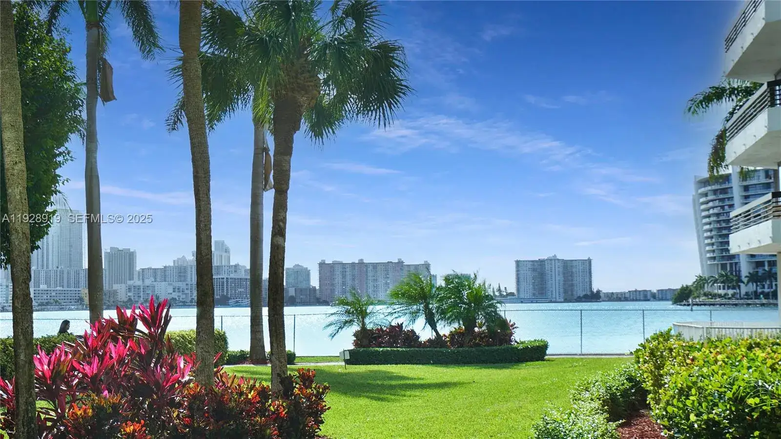 1 bedroom 1 bath Residential for sale at 3600 Mystic Pointe Dr # 115, Aventura FL 33180