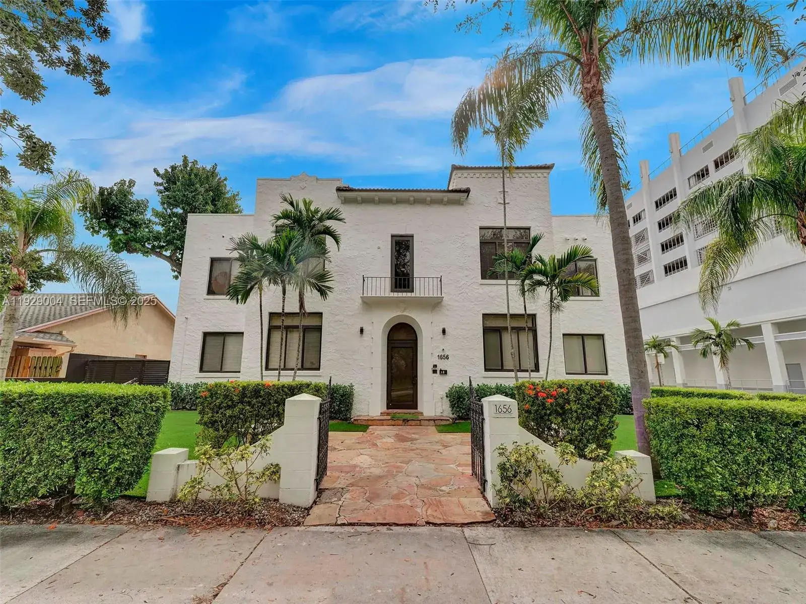 1 bath Residential Lease for rent at 1656 Polk St # 6, Hollywood FL 33020