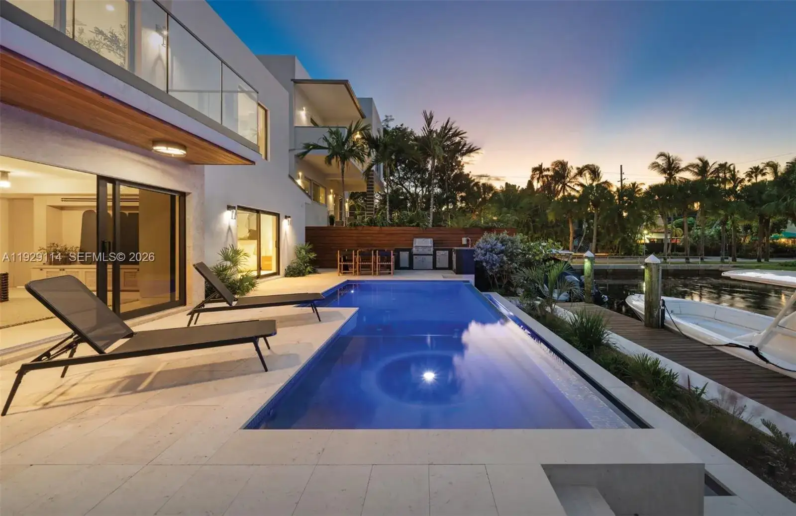 4 bedroom 4 bath Residential Lease for rent at 1815 Fairhaven Pl, Miami FL 33133