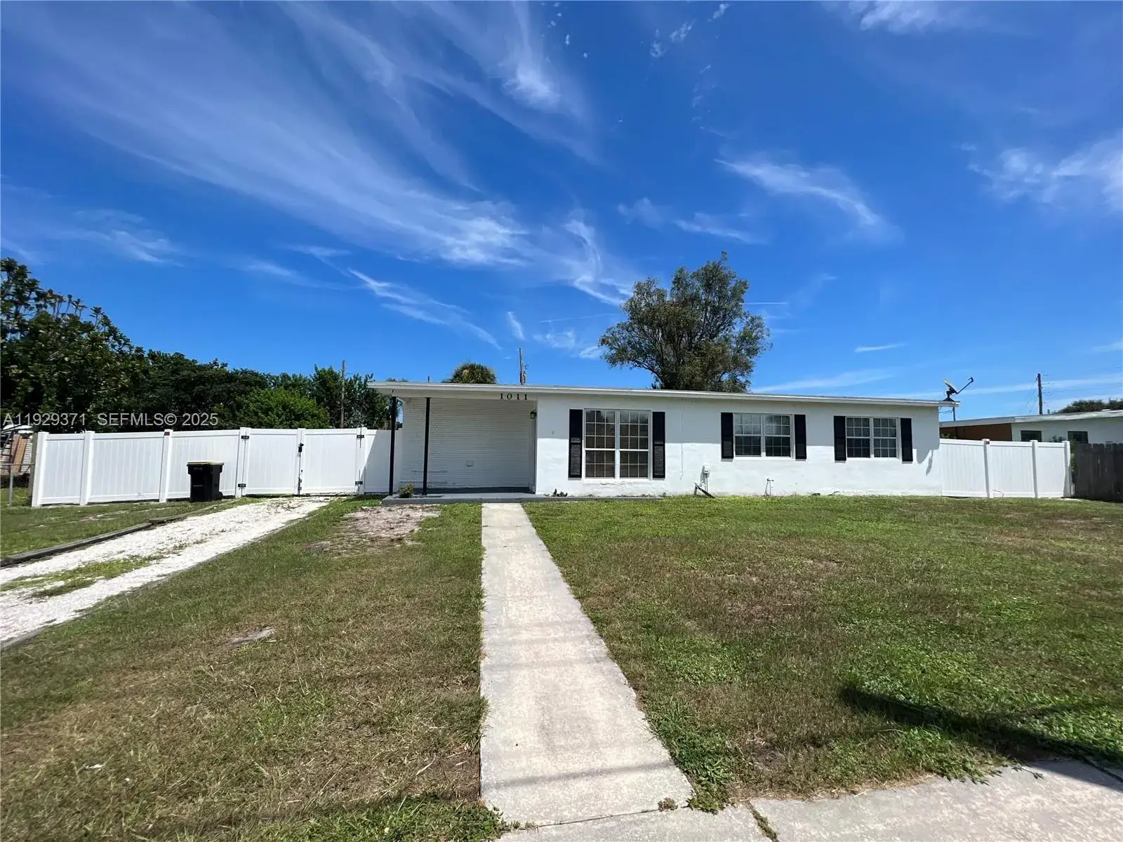 3 bedroom 1 bath Residential for sale at 1011 NE Bianca, Palm Bay FL 32905