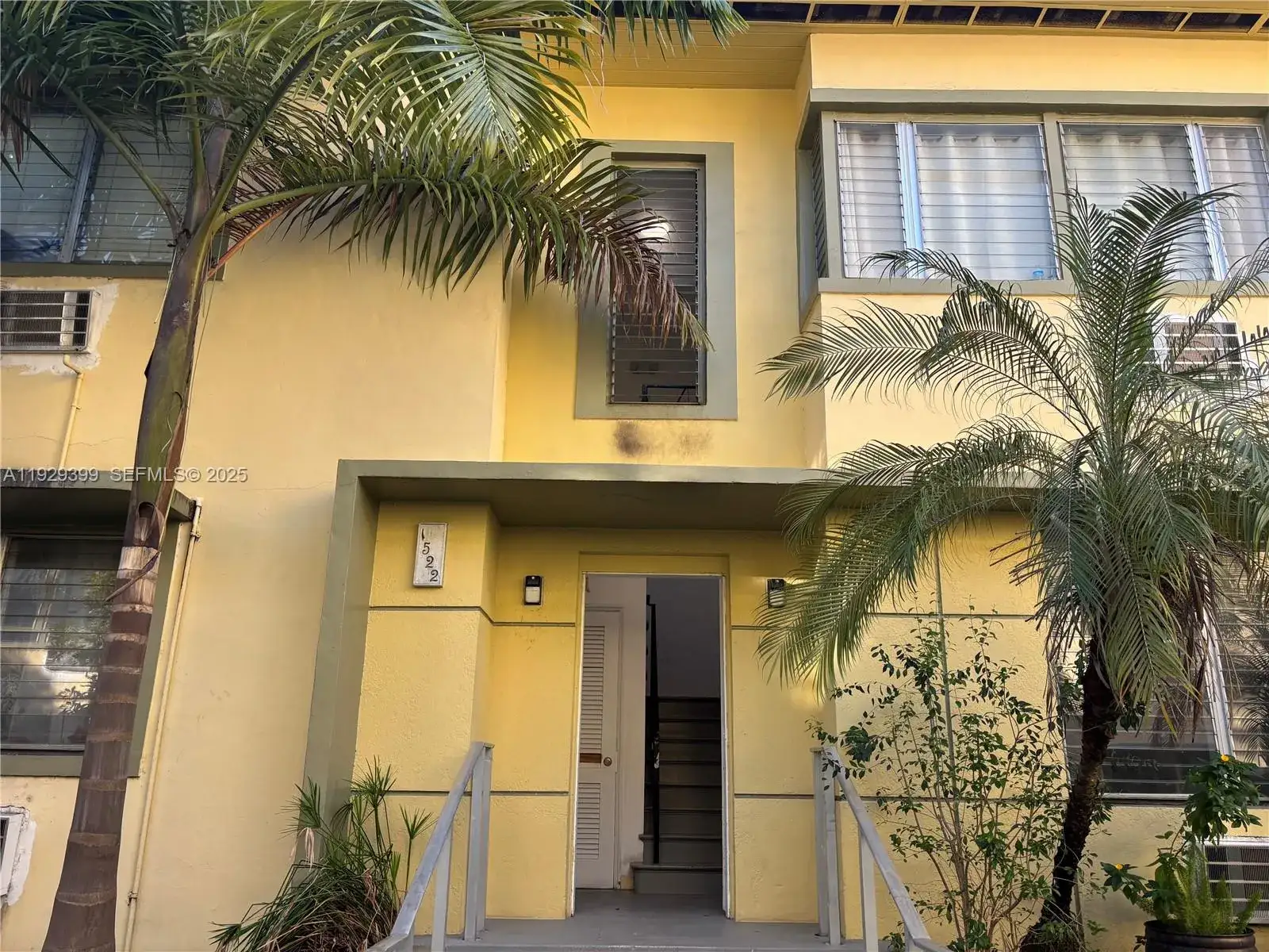 1 bath Residential Lease for rent at 1522 Meridian Ave # 6, Miami Beach FL 33139