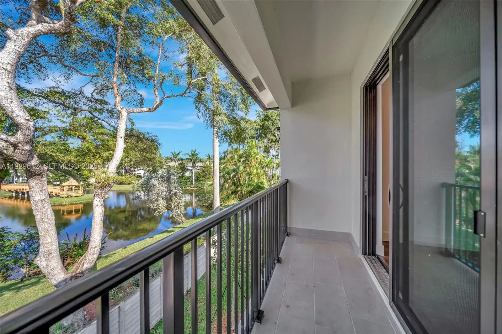 4 bedroom 3 bath Residential Lease for rent at 1427 SW 23rd St # 1427, Fort Lauderdale FL 33315
