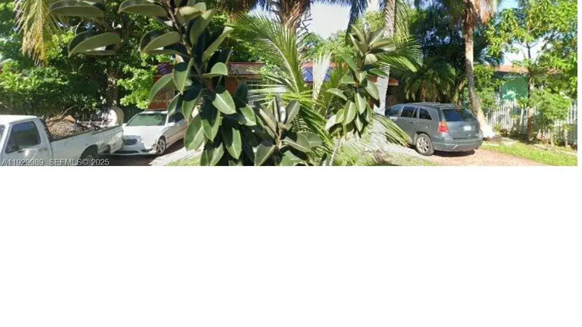 3 bedroom 1 bath Residential for sale at 525 CURTIS DR, Opa-Locka FL 33054