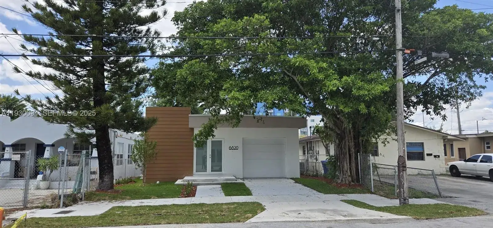 4 bedroom 2 bath Residential Lease for rent at 6820 NW 6th Ct, Miami FL 33150
