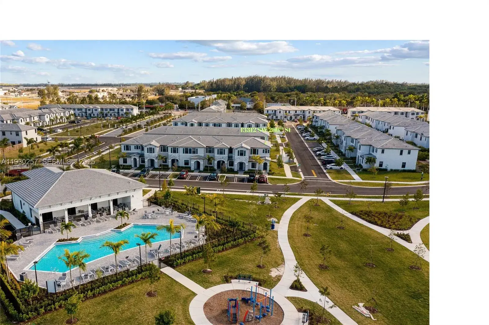 3 bedroom 3 bath Residential for sale at 13312 SW 286th St, Homestead FL 33033