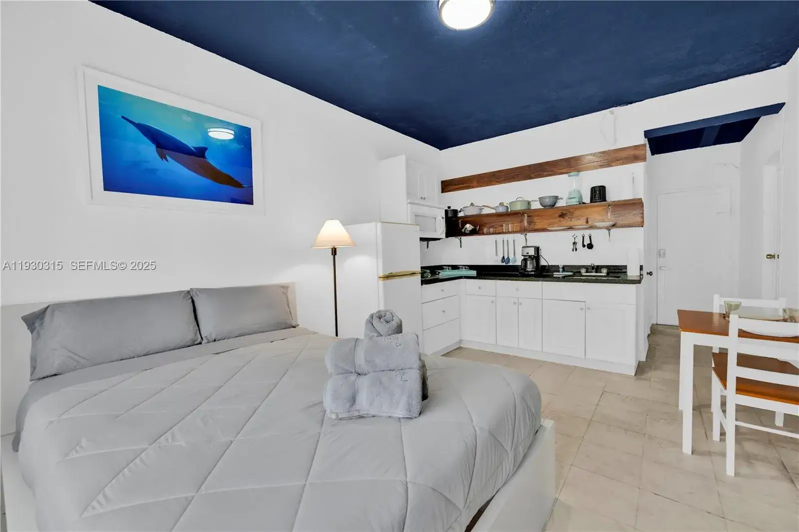 1 bath Residential for sale at 255 W 24th St # 302, Miami Beach FL 33140