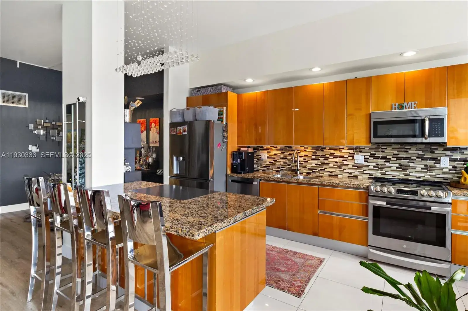 2 bedroom 2 bath Residential for sale at 18061 Biscayne Blvd, Aventura FL 33160