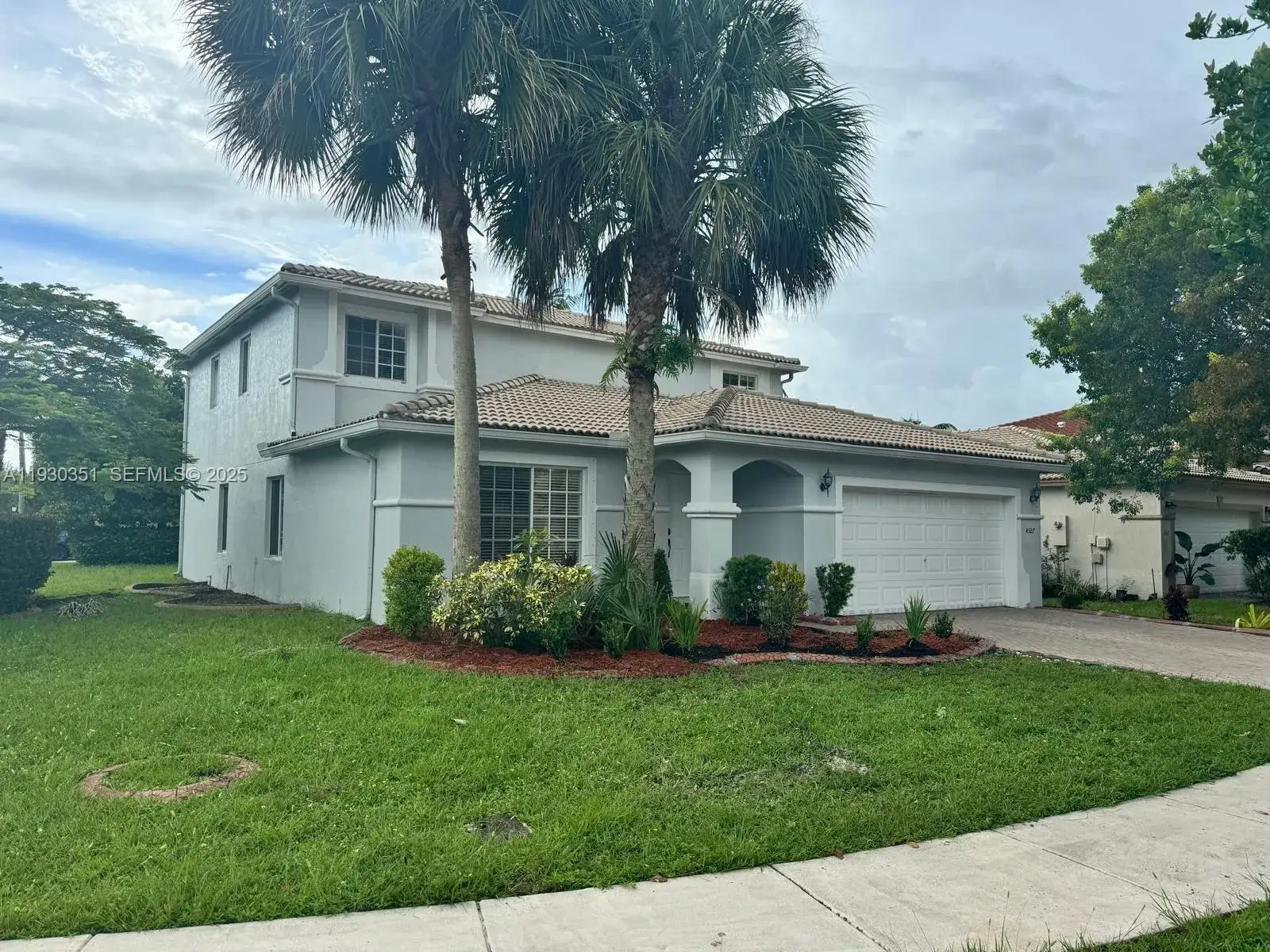 4 bedroom 2 bath Residential Lease for rent at 4527 SW 129th # 0, Miramar FL 33027