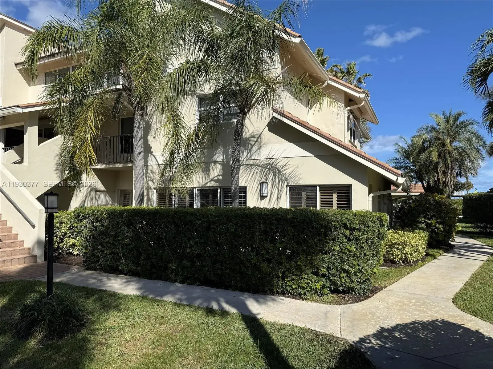 3 bedroom 2 bath Residential for sale at 4161 S Us Highway 1 # K1, Jupiter FL 33477