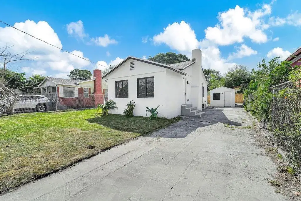 Residential Income for sale at 3040 NW 13th Ave, Miami FL 33142