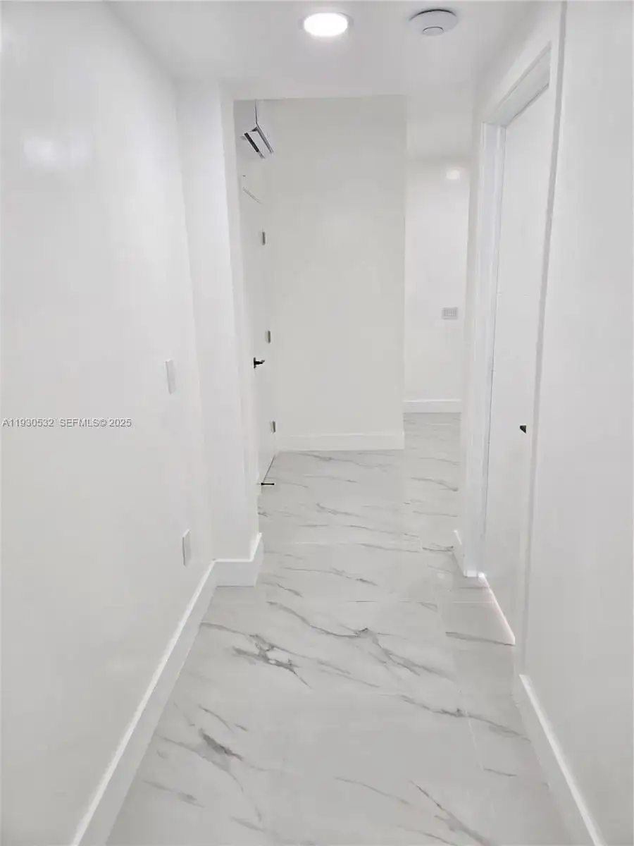 2 bedroom 2 bath Residential Lease for rent at 987 NE 145 # 2, North Miami FL 33161