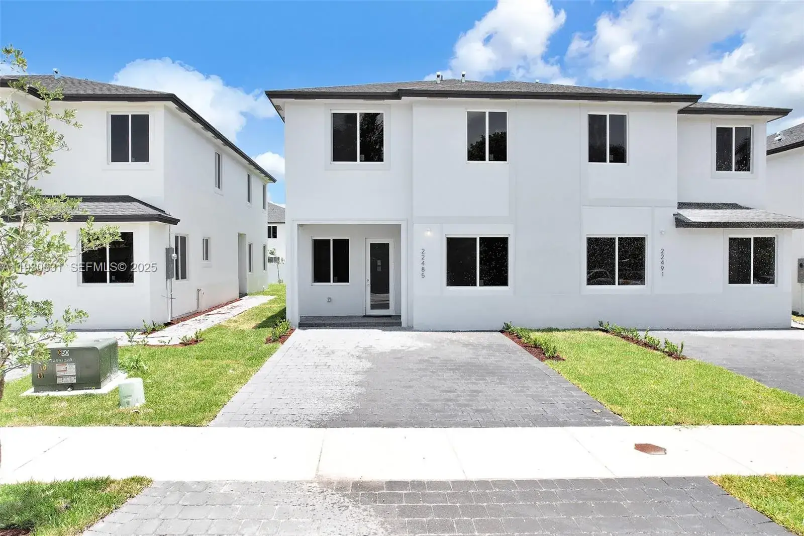 5 bedroom 4 bath Residential for sale at 22445 SW 125th Ave # 18A, Miami FL 33170