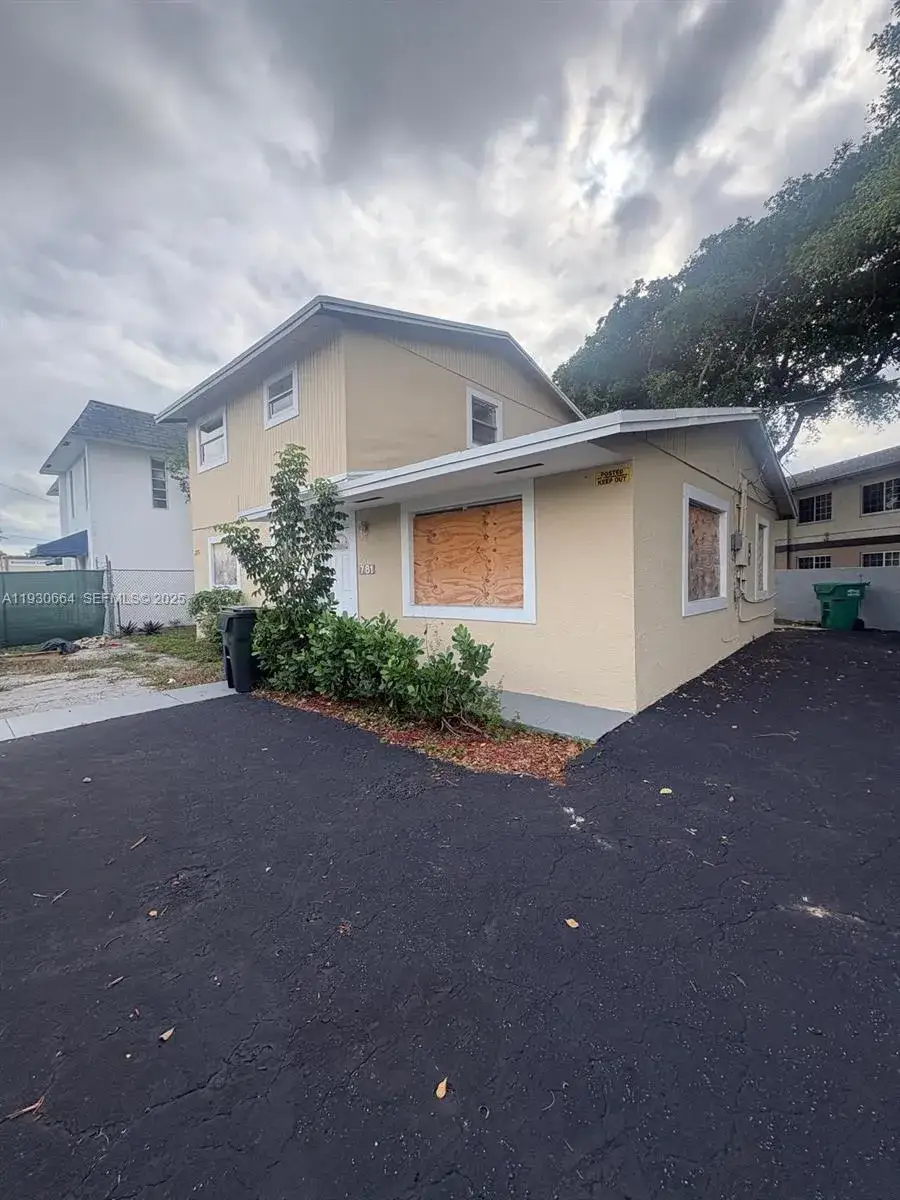 781 NW 22nd Rd, Fort Lauderdale FL 33311