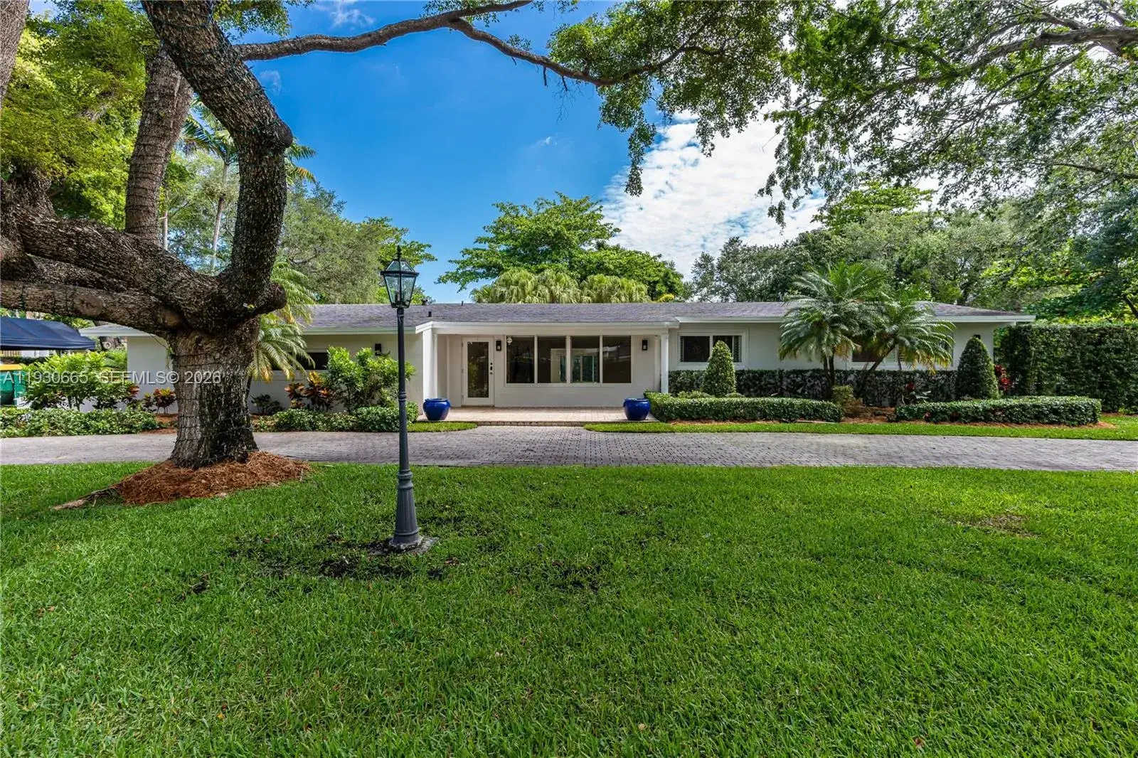 4 bedroom 3 bath Residential for sale at 6601 SW 124th St, Pinecrest FL 33156