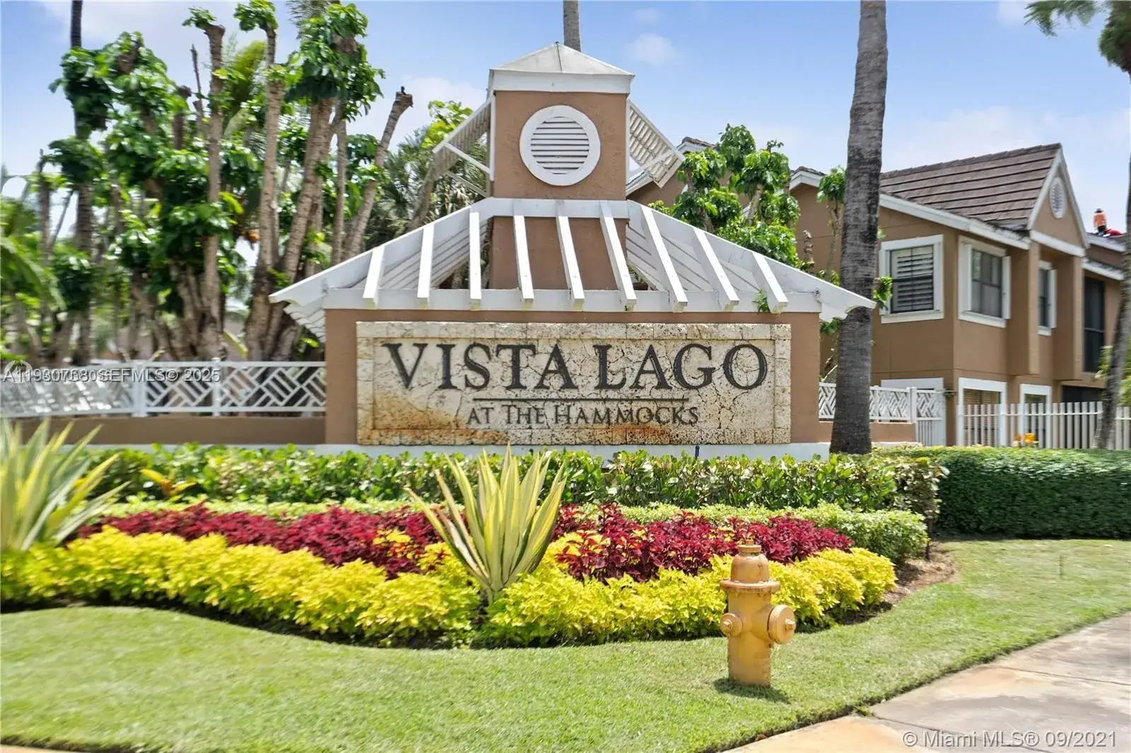 2 bedroom 2 bath Residential Lease for rent at 10670 SW 156th Pl # 304, Miami FL 33196