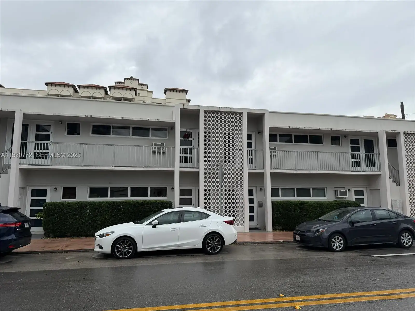 1 bath Residential Lease for rent at 100 Madeira Ave # 7, Coral Gables FL 33134