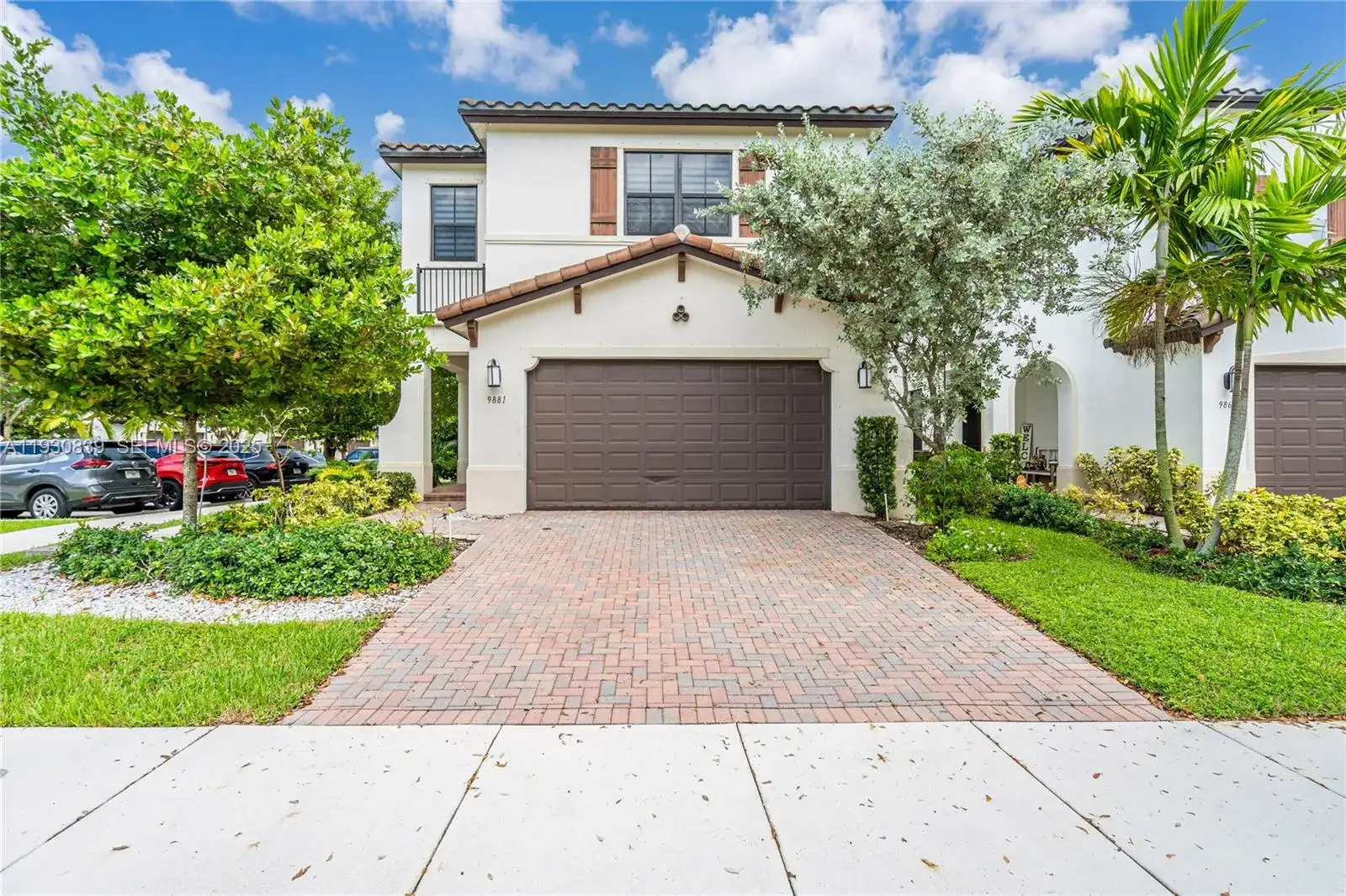 3 bedroom 2 bath Residential for sale at 9881 W 34th Ave, Hialeah FL 33018