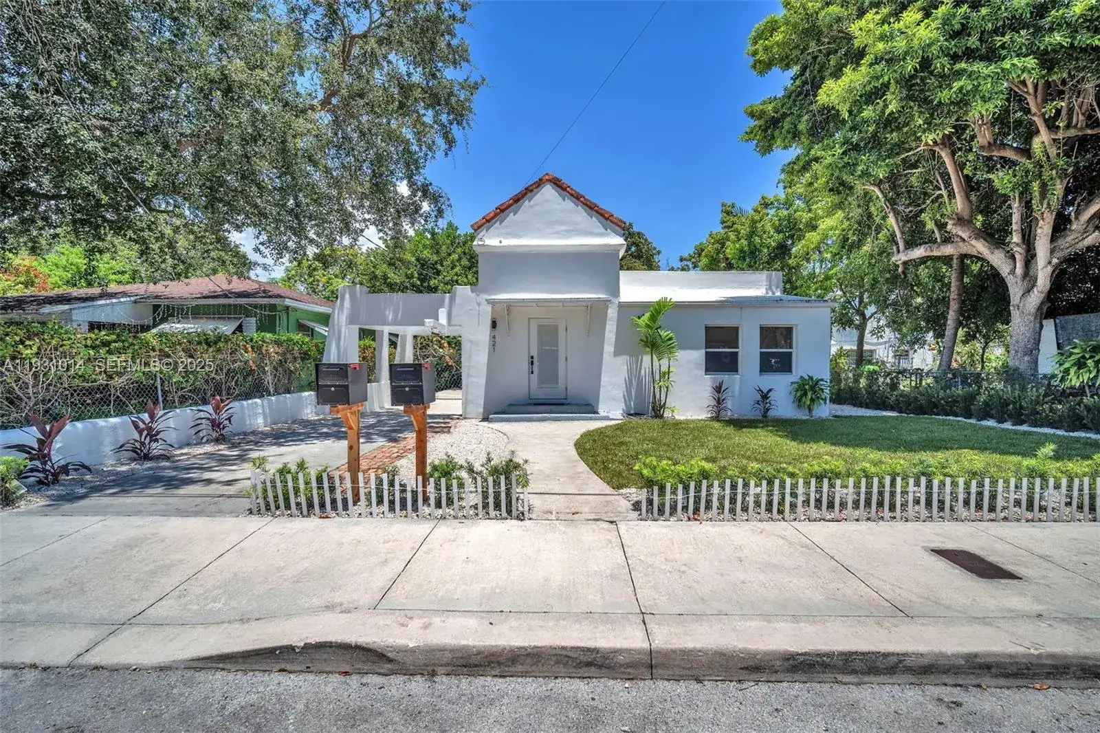 Residential Income for sale at 421 NW 59th St, Miami FL 33127