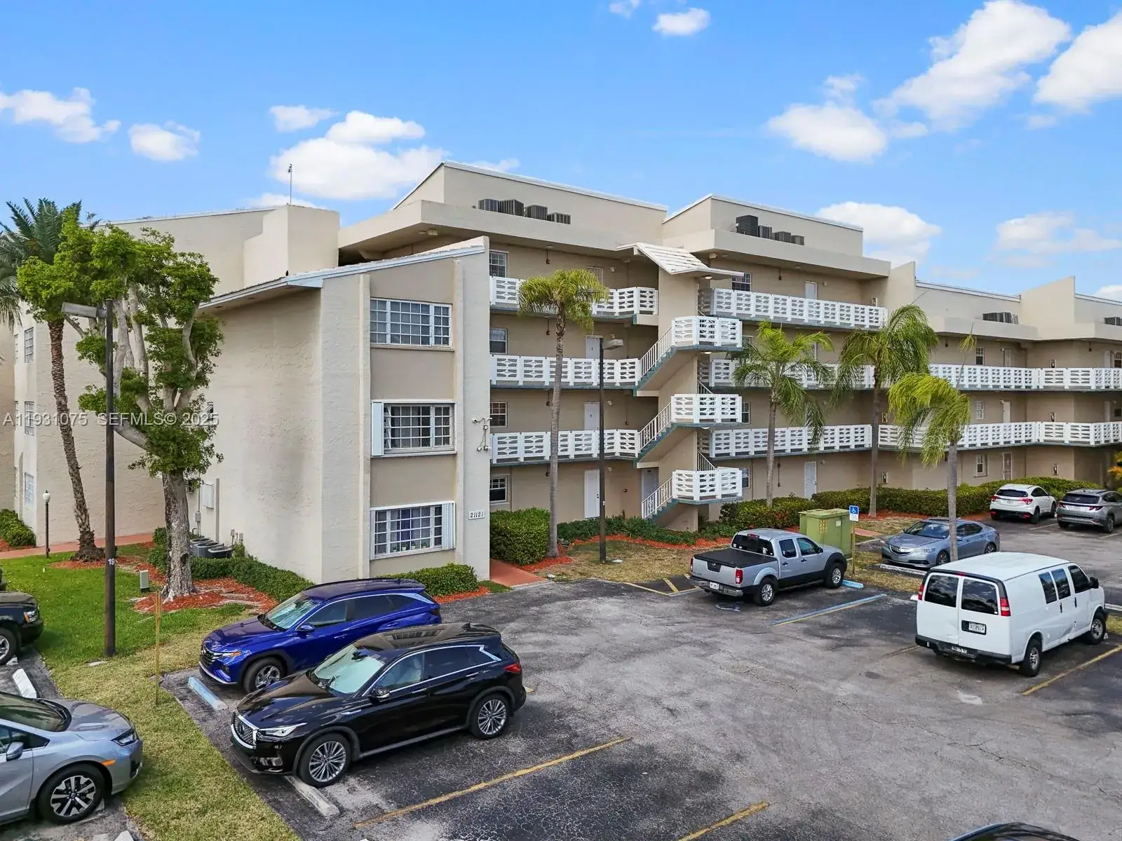2 bedroom 2 bath Residential for sale at 21121 SW 85th Ave # 202, Cutler Bay FL 33189