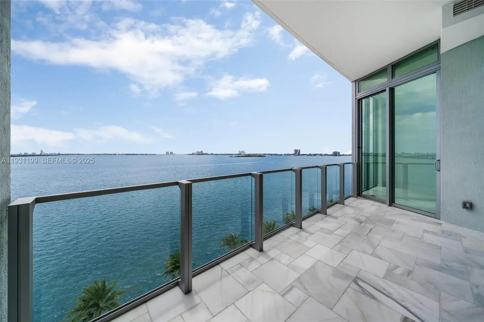 2 bedroom 2 bath Residential for sale at 2900 NE 7th Ave # 604, Miami FL 33137