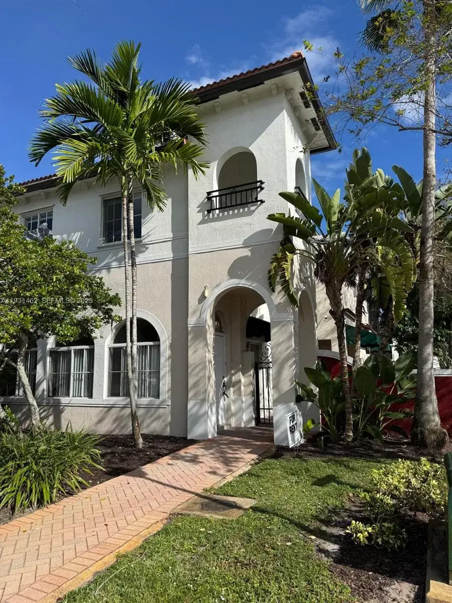 3 bedroom 2 bath Residential Lease for rent at 3633 NW 30th St, Lauderdale Lakes FL 33311