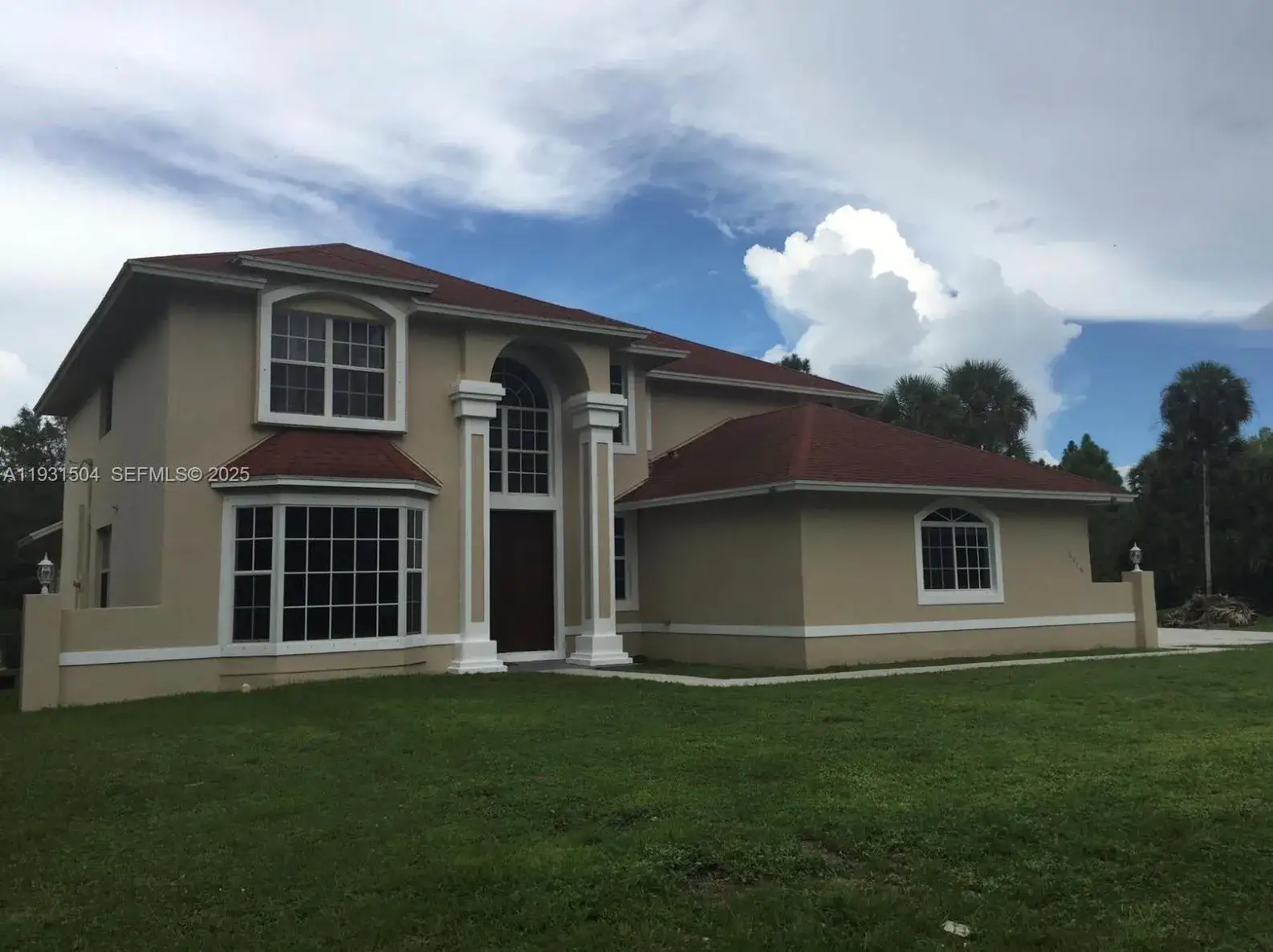 6 bedroom 3 bath Residential for sale at 16875 N 68th St N, Loxahatchee FL 33470