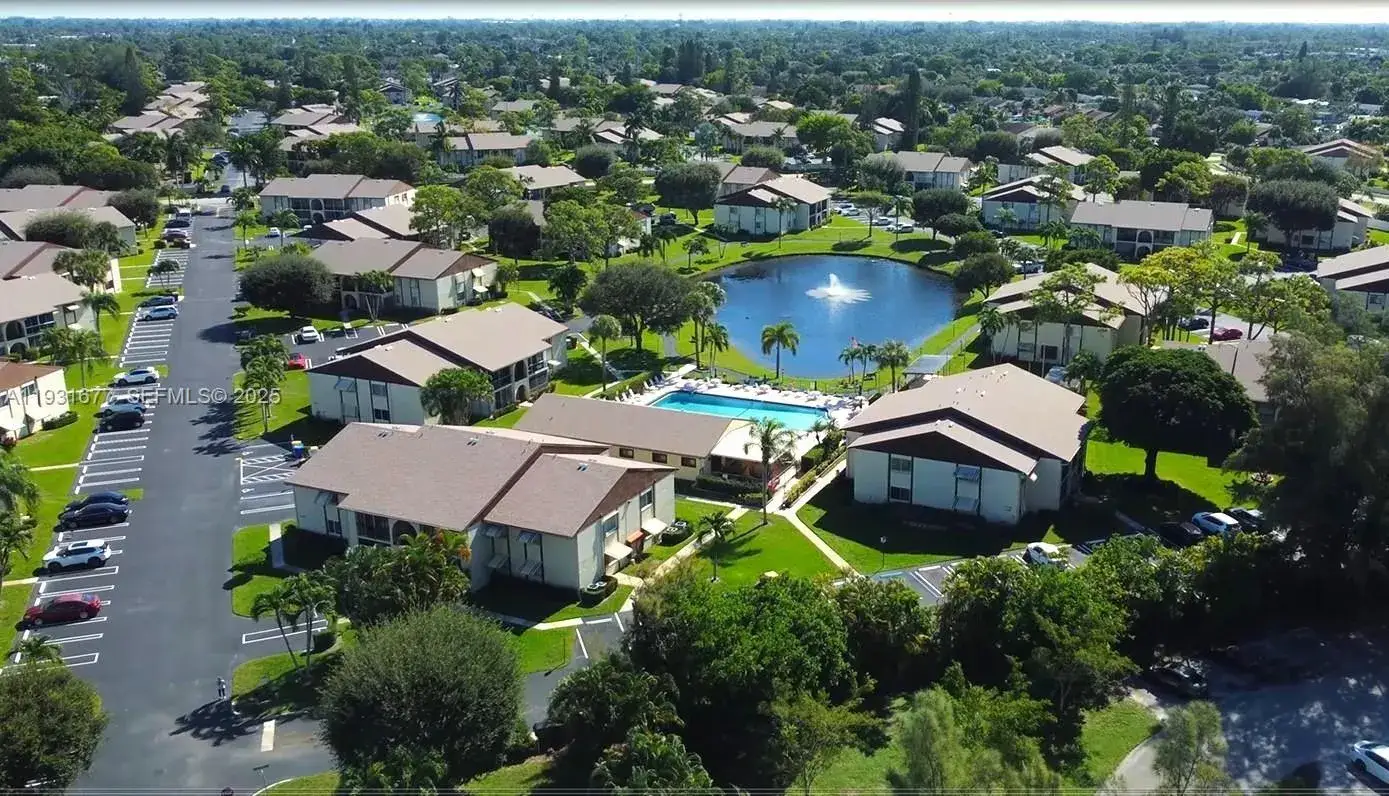 2 bedroom 1 bath Residential for sale at 3528 La Mar Ct, Green Acres FL 33463