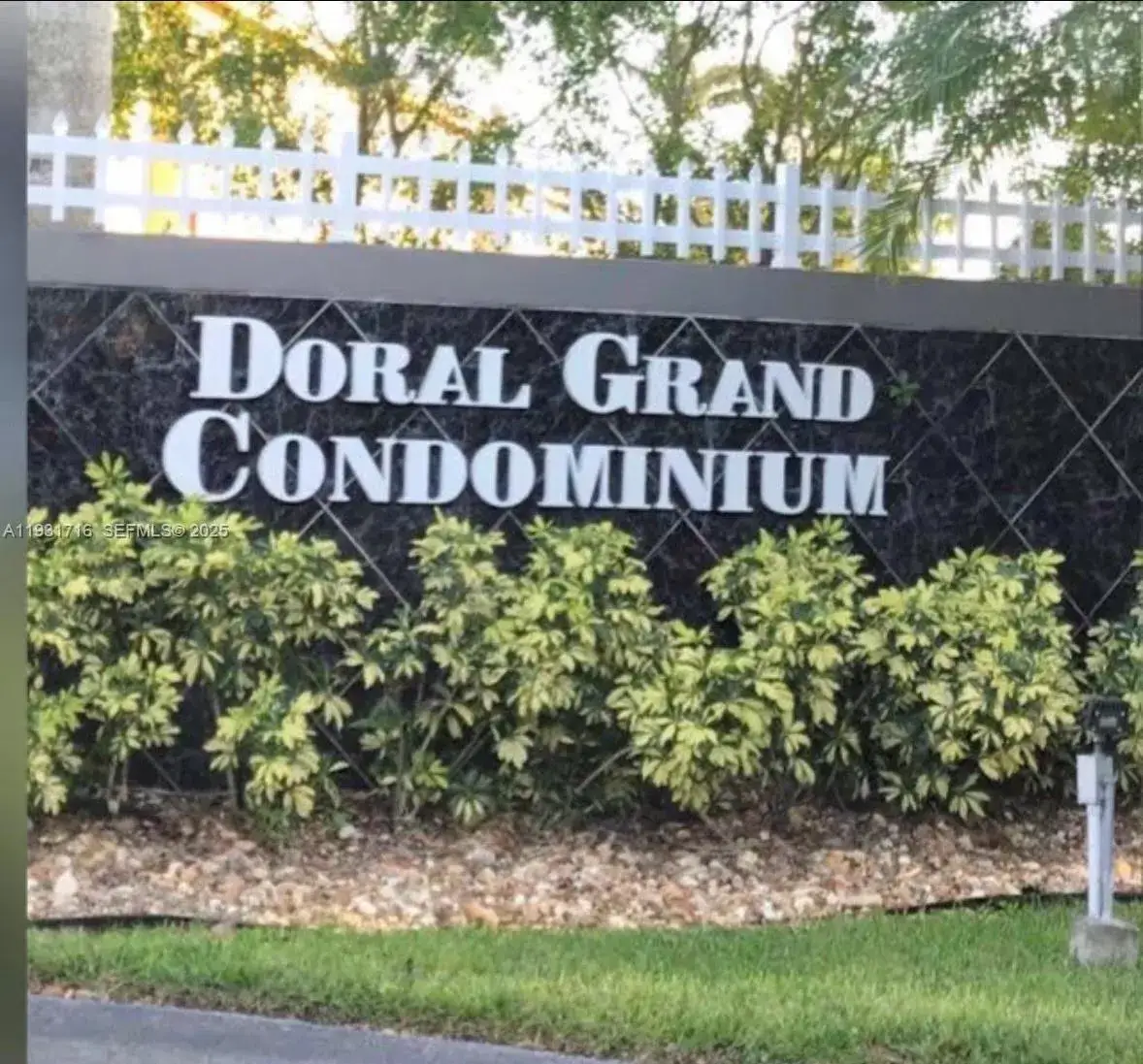3 bedroom 2 bath Residential Lease for rent at 5655 NW 109th Ave # 57, Doral FL 33178
