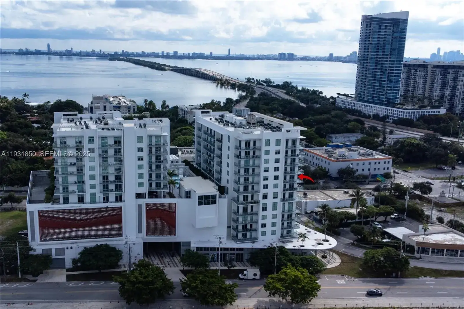 2 bedroom 2 bath Residential for sale at 3900 Biscayne Blvd # 802, Miami FL 33137